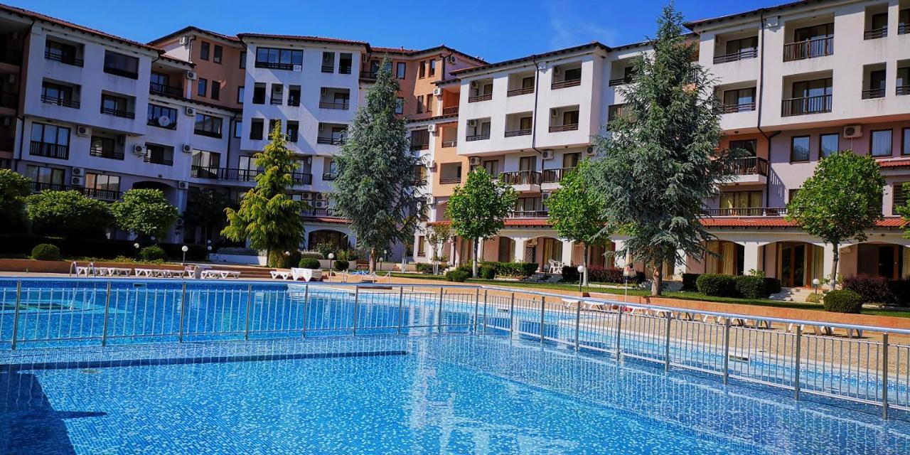 Villa Poesia, Harmony Hills Residence Рогачево Екстер'єр фото